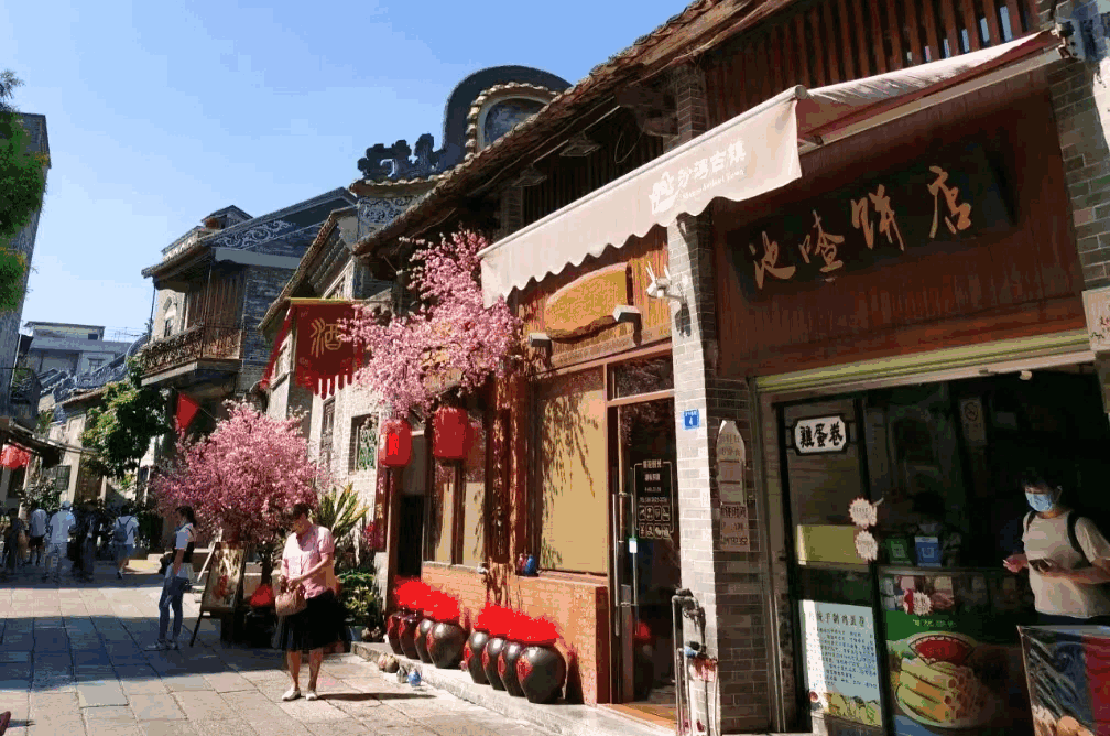 沙湾古镇小吃街